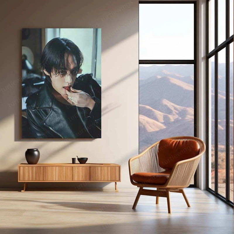 Lee Know Metal Poster – Stray Kids Dance King & Charismatic Performer Wall Art for STAYs 2 - TURTLEWINGS