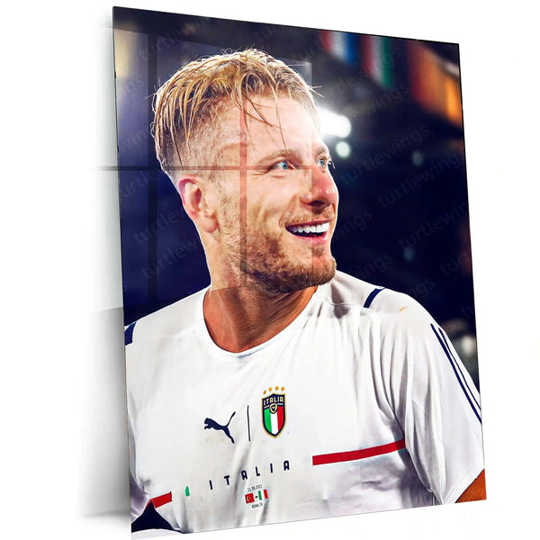 Ciro Immobile Italy Smiling – Metal Frame | Azzurri Striker Wall Art - TURTLEWINGS