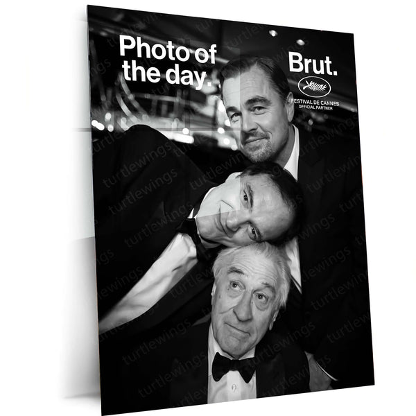 Cannes Festival Moment – Leonardo DiCaprio, Quentin Tarantino & Robert De Niro | Black & White Classic Metal Frame - TURTLEWINGS 