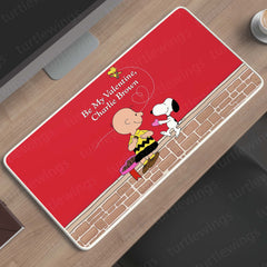 Charlie Brown & Snoopy Valentine Deskmat