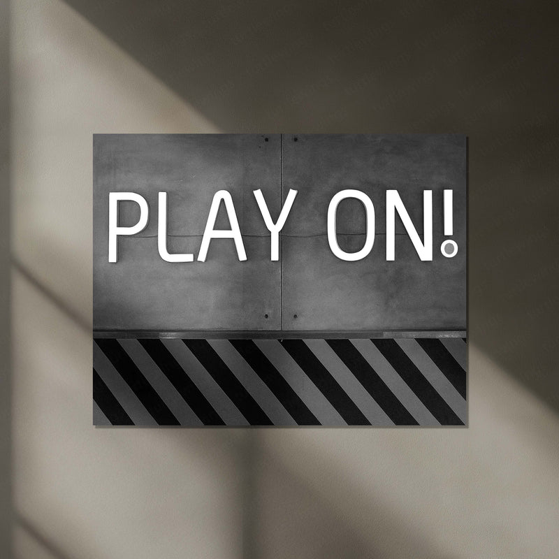 LED | “PLAY ON!” Motivational Wall Quote – LED Metal Sign | Glowing Gaming & Fitness Decor - TURTLEWINGS 