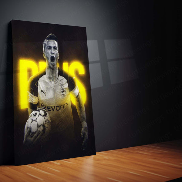 Marco Reus Borussia Dortmund Metal Frame – Poster with Glow Text | BVB Wall Art - TURTLEWINGS 