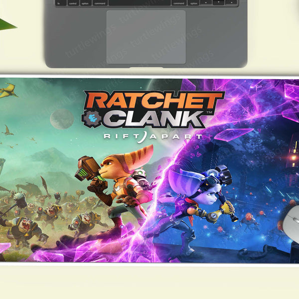 Ratchet & Clank Rift Apart Deskmat – Futuristic Gaming Adventure Design