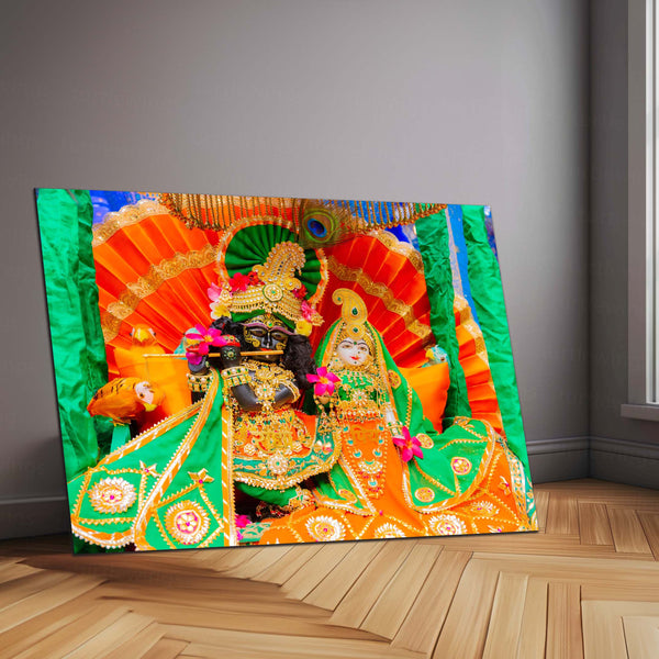 Shri Ji Shringaar – Radha Keli Kunj Spiritual Metal Frame | Divine Wall Art 01 - TURTLEWINGS 