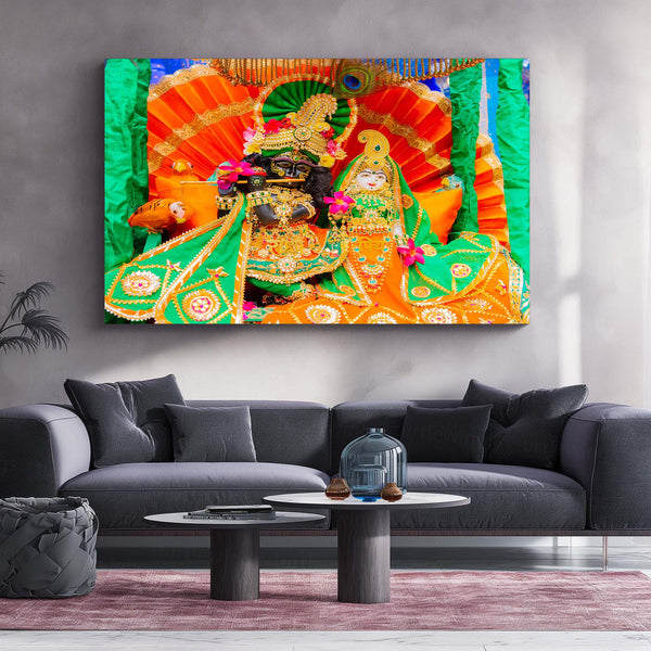 Shri Ji Shringaar – Radha Keli Kunj Spiritual Metal Frame | Divine Wall Art 01 - TURTLEWINGS 