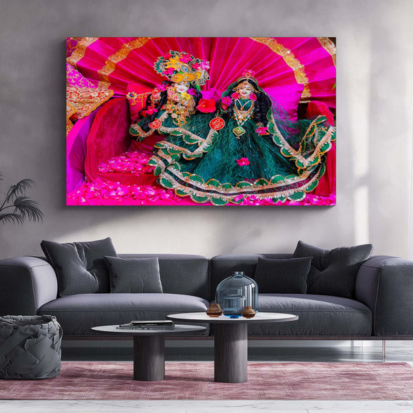 Shri Ji Shringaar – Radha Keli Kunj Spiritual Metal Frame | Divine Wall Art 03 - TURTLEWINGS 