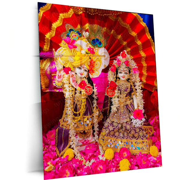 Shri Ji Shringaar – Radha Keli Kunj Spiritual Metal Frame | Divine Wall Art - TURTLEWINGS 