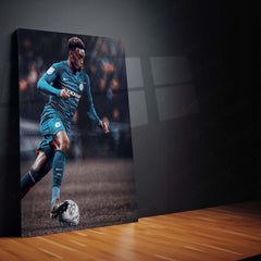 Callum Hudson-Odoi Chelsea Dribble Glitch – Metal Frame | Dynamic Glitch Art Football Poster - TURTLEWINGS 