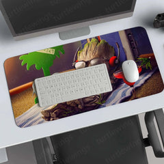 Groot-Chilling Deskmat - TURTLEWINGS 