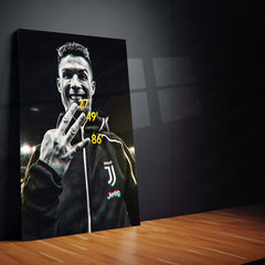 Cristiano Ronaldo – Metal Frame | Iconic Football Wall Art 01 - TURTLEWINGS 